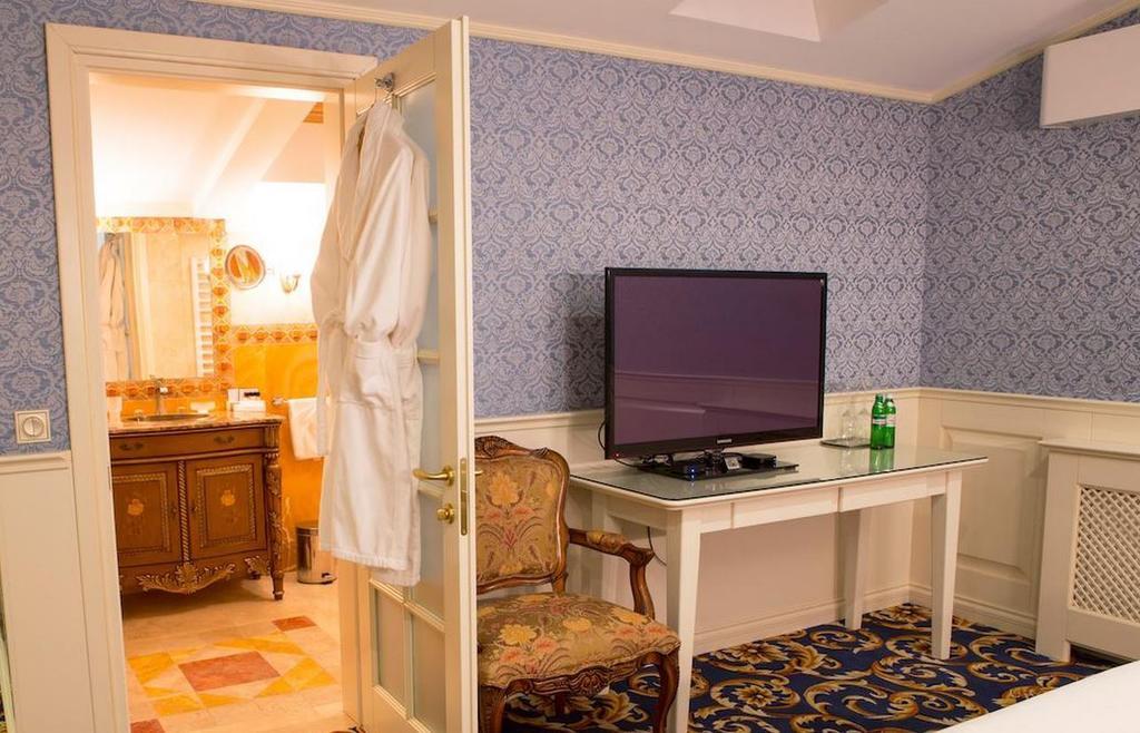 Ministerium Hotel Odessa Zewnętrze zdjęcie