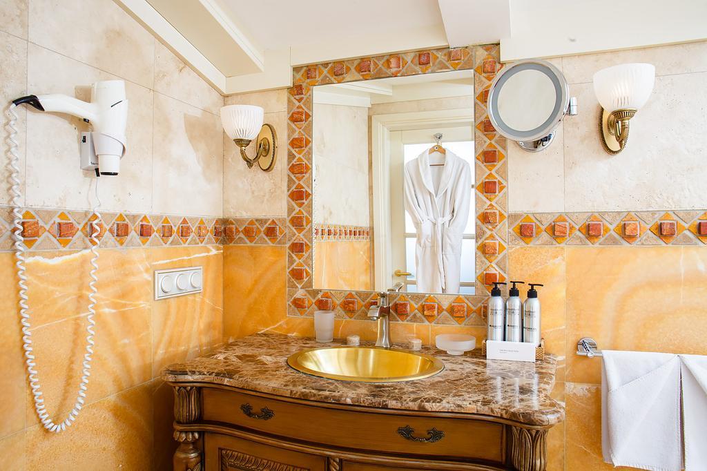 Ministerium Hotel Odessa Zewnętrze zdjęcie