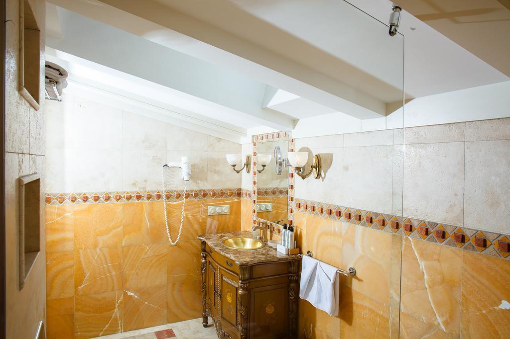 Ministerium Hotel Odessa Zewnętrze zdjęcie