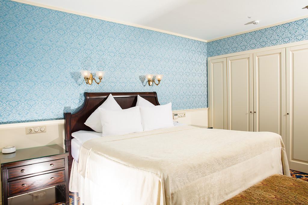 Ministerium Hotel Odessa Zewnętrze zdjęcie