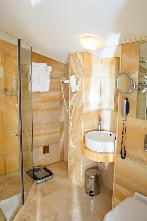 Ministerium Hotel Odessa Zewnętrze zdjęcie