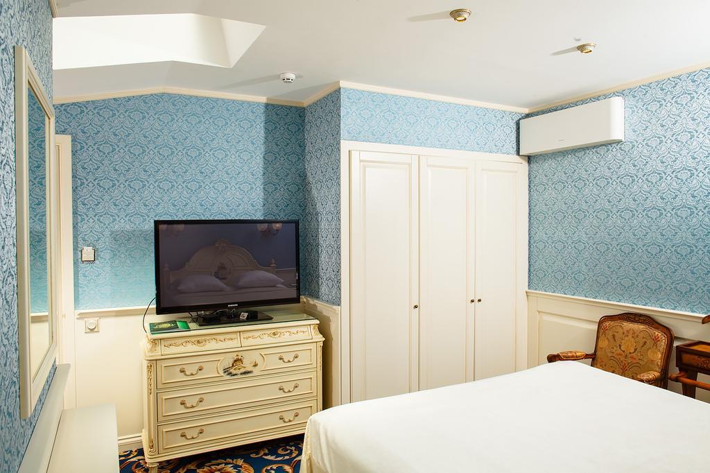 Ministerium Hotel Odessa Zewnętrze zdjęcie