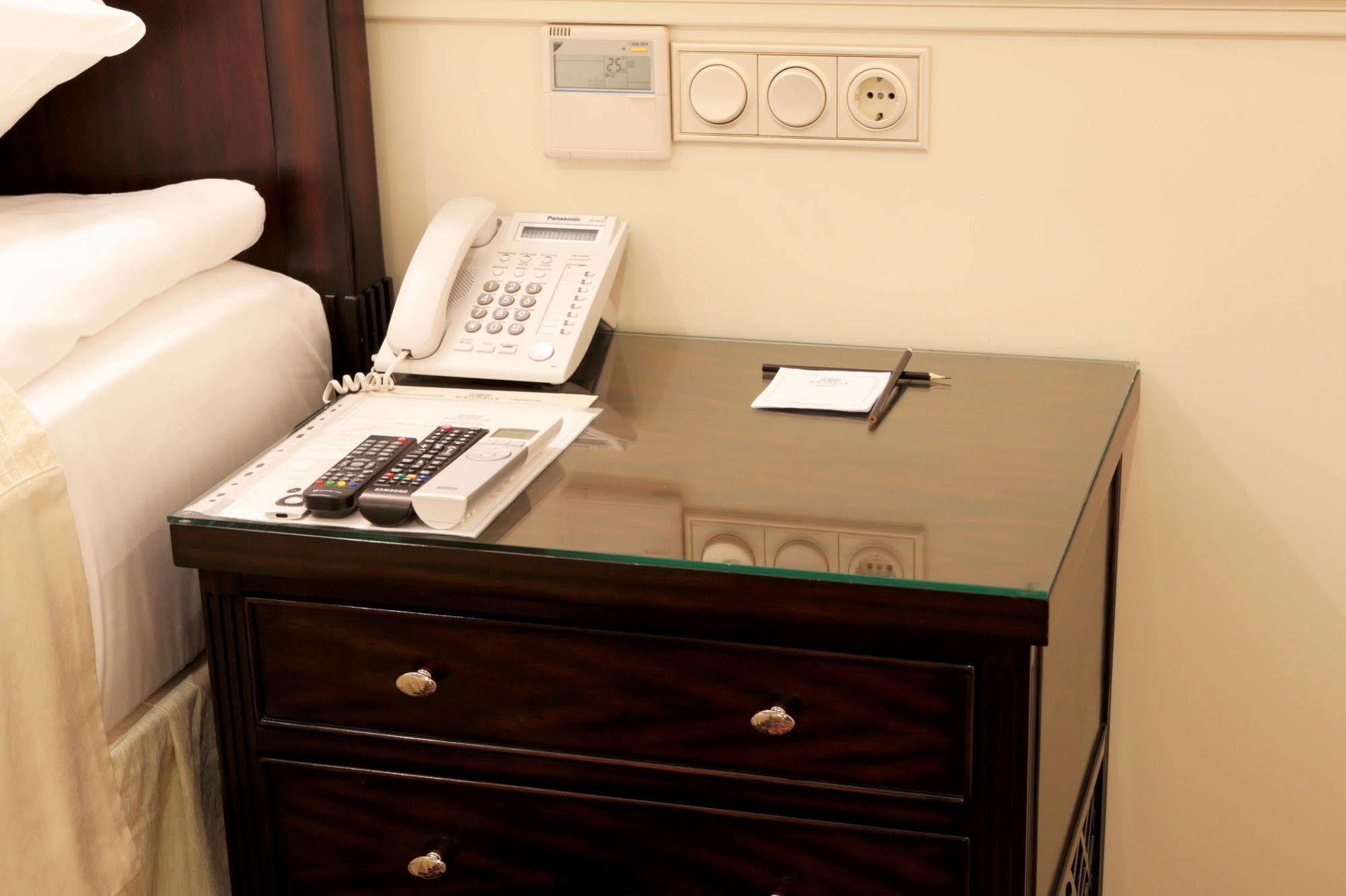 Ministerium Hotel Odessa Zewnętrze zdjęcie