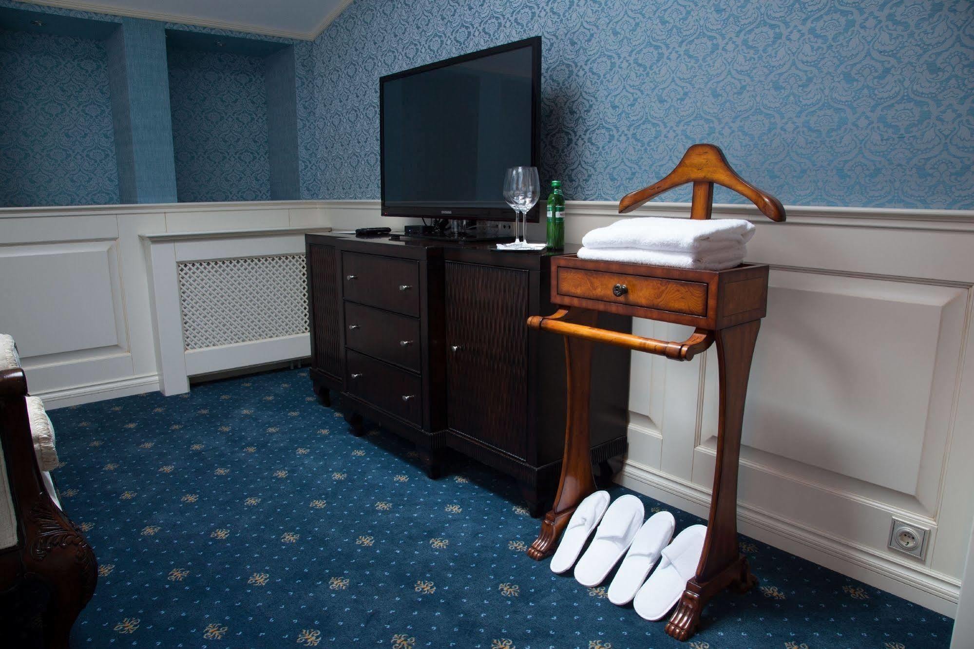 Ministerium Hotel Odessa Zewnętrze zdjęcie