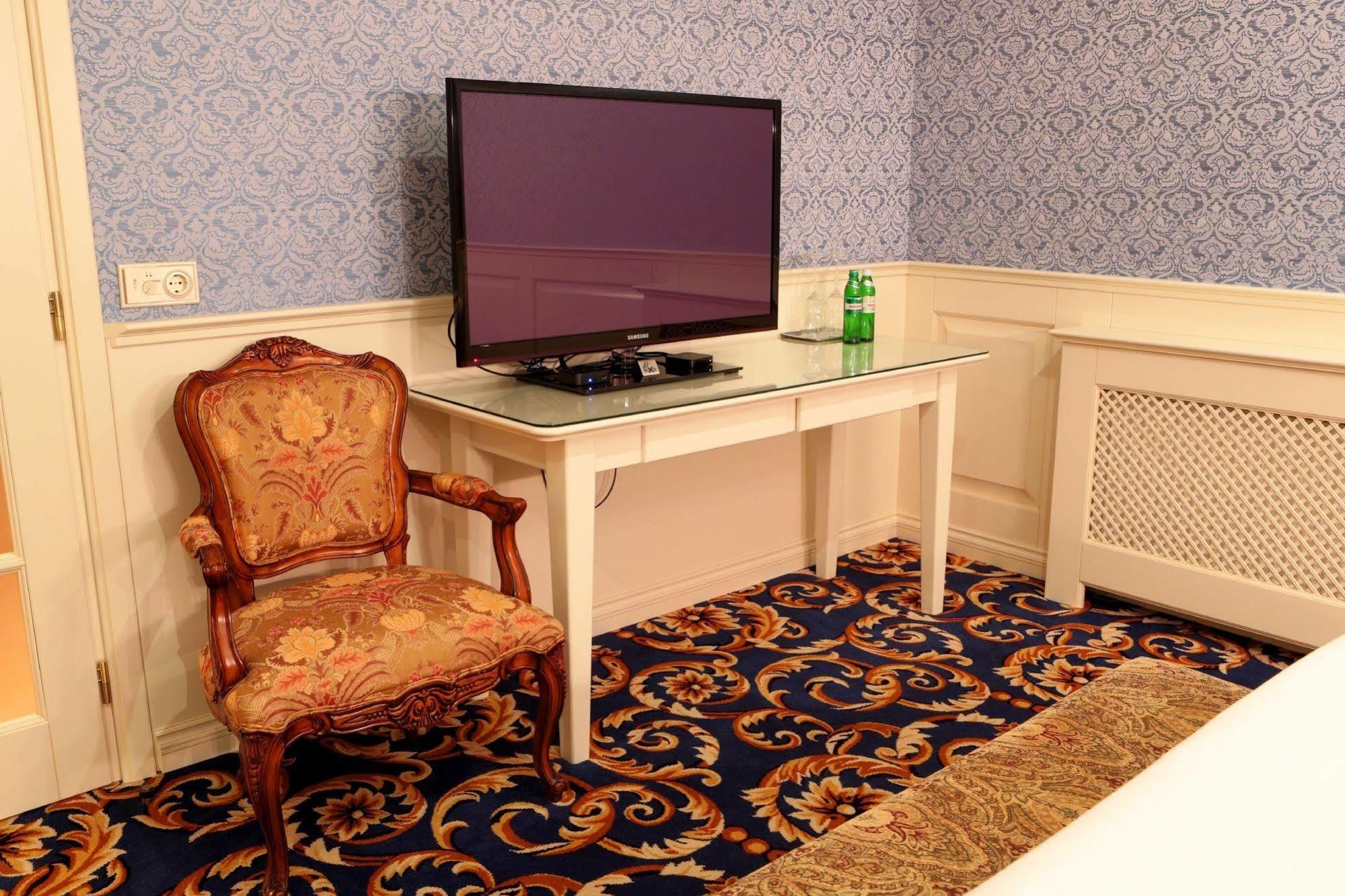 Ministerium Hotel Odessa Zewnętrze zdjęcie