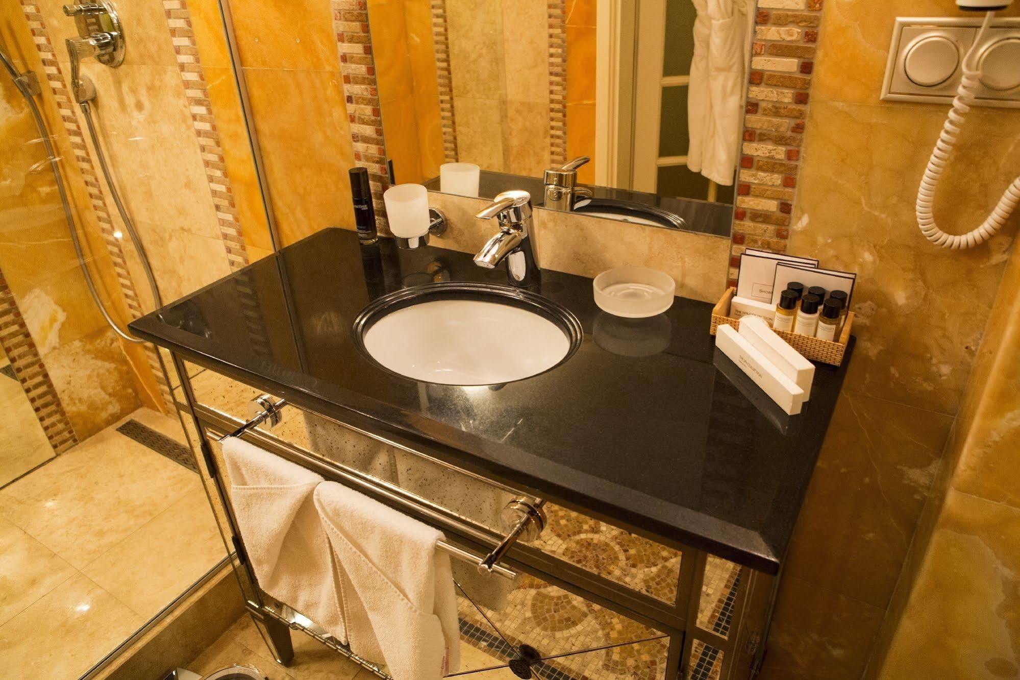 Ministerium Hotel Odessa Zewnętrze zdjęcie